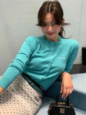 미우*우 여성 울 니트 라운드넥 가디건